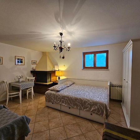 Studio Apartments Igor Врсар Экстерьер фото